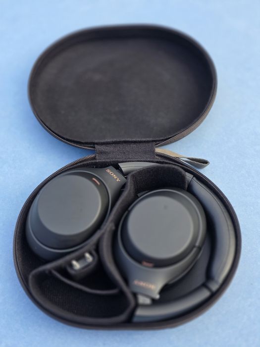 Casti Sony WH-1000XM4