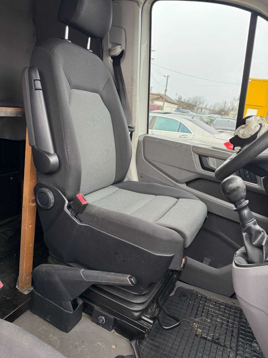Dezmembrez VW Crafter 2020 2.0 TDI BiTurbo Tractiune spate Punte dubla