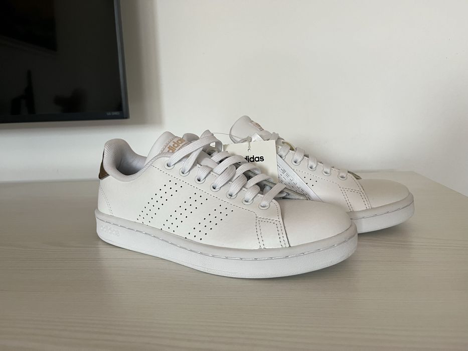 Adidas Advantage F36223