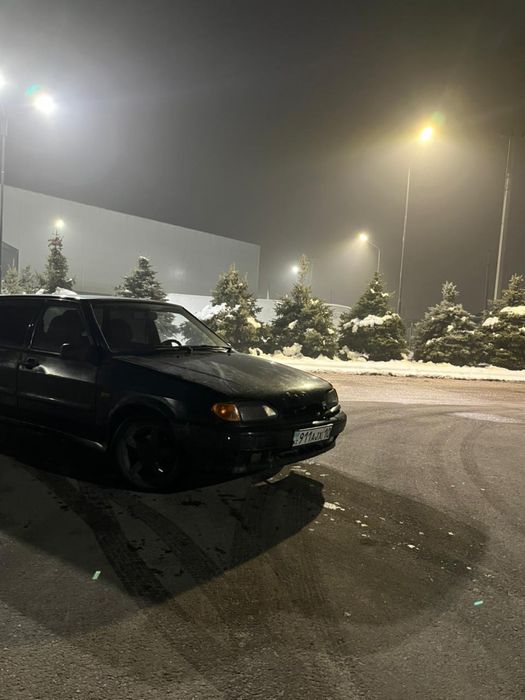 Автомабиль ваз 2114……..