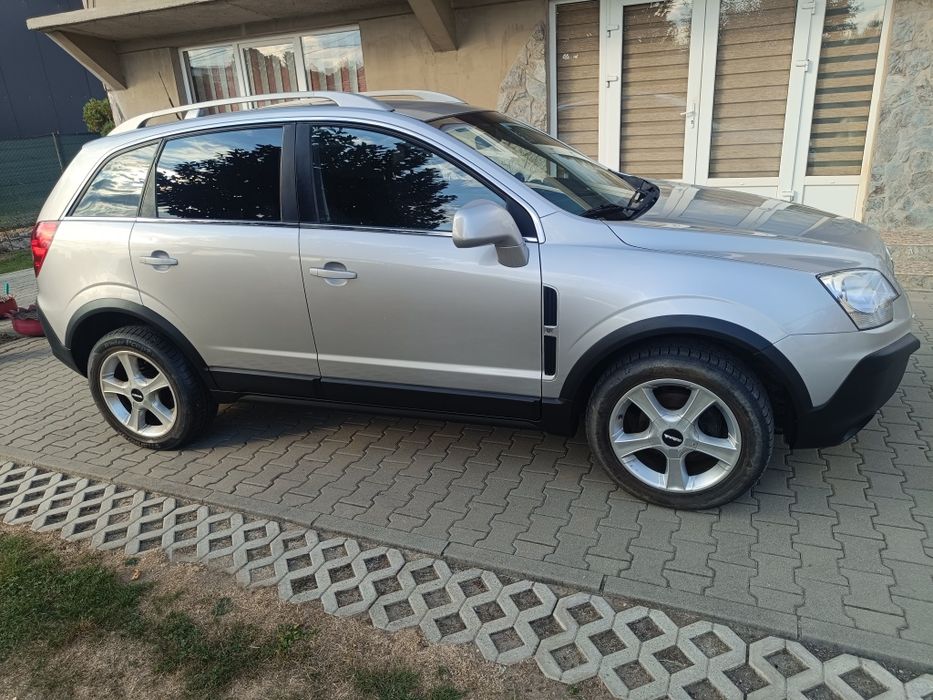 Vând Opel Antara