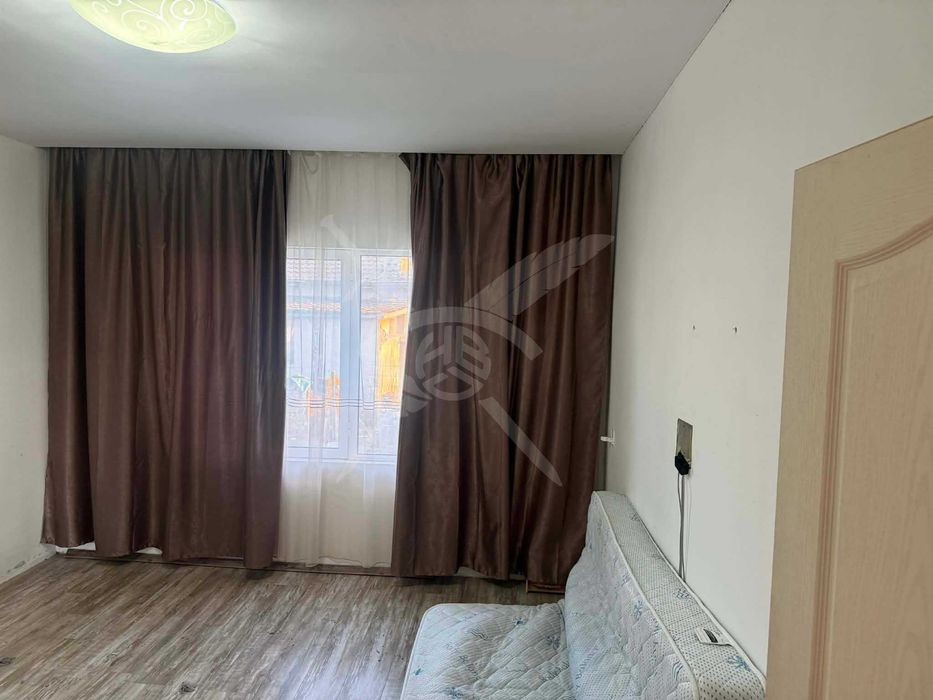 Продава се Къща в Първомай - 240 кв.м за 282 €/кв.м - Снимка #5