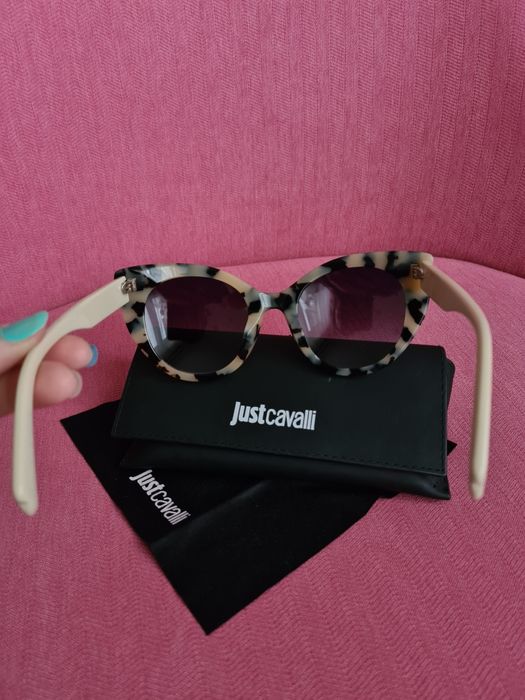 Vând ochelari Just Cavalli