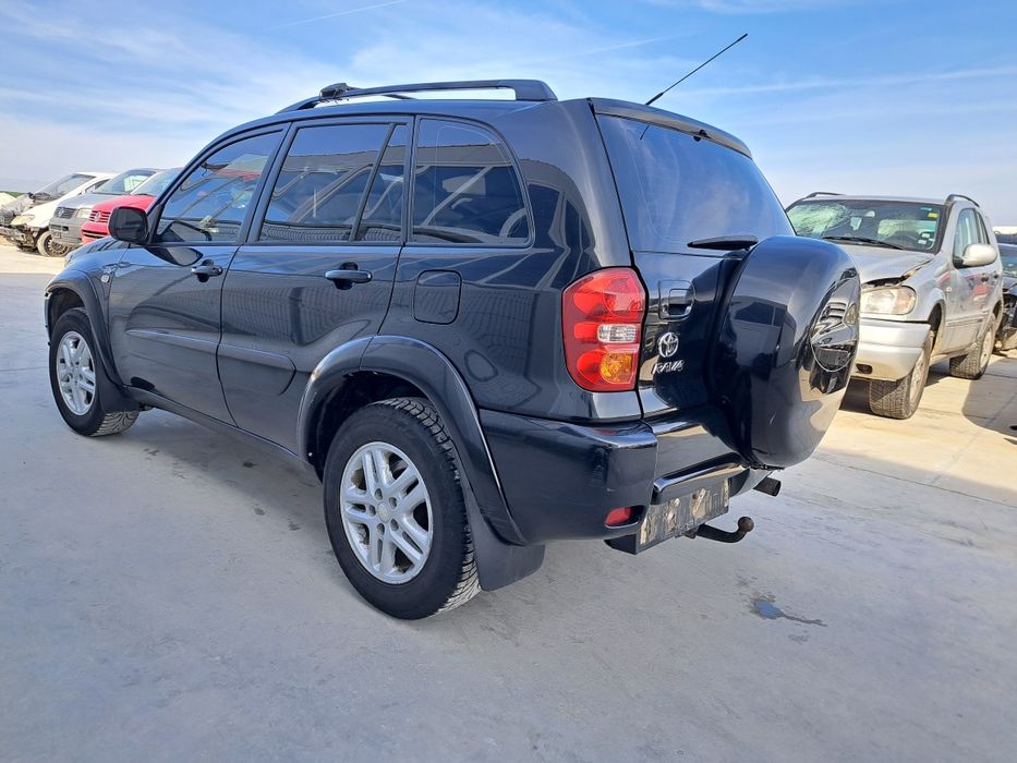 Тойота Рав 4 2.0 дизел 116 к.с. Toyota Rav 4 2.0 D4D  НА ЧАСТИ