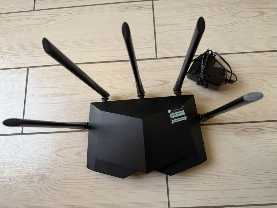 Wifi Роутер Tenda AC7