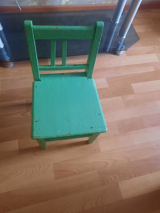 Продам детский стул б/у