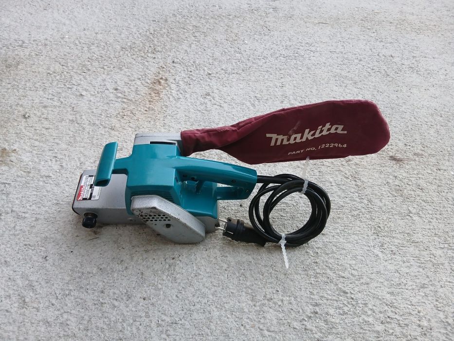 Лентов шлайф Makita 850вата