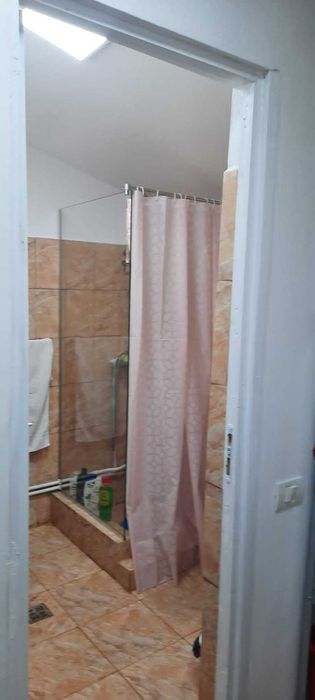 Vand cabana din lemn la Somesul Rece