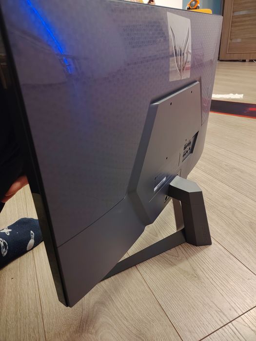 Monitor VA Gaming 180Hz 27"