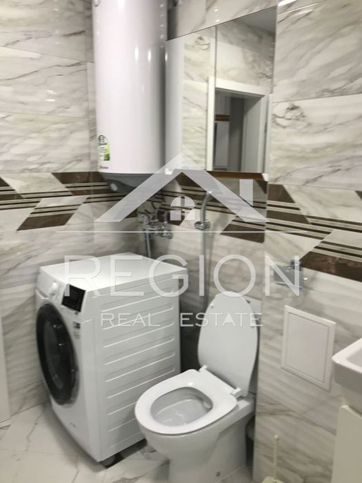 Дава се под наем Тристаен апартамент в Варна, Чайка - 87 кв.м за 867 € - Снимка #8