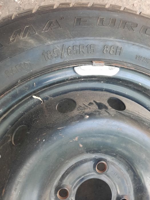 Лада ларгус запаска балони сотилади зур холатда