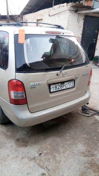 Мазда Нпиви 2000 год