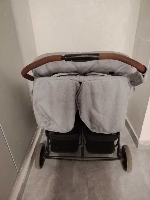 Продам детскую коляску