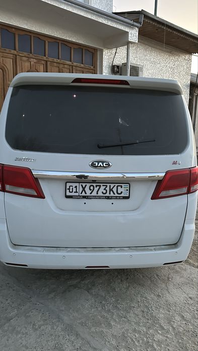 Jac M4 срочно продаётся в отличном состояние