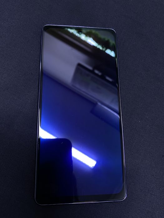 Продаётся Samsung Galaxy S20 FE