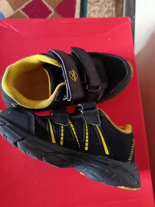 Кроссовки для мальчика