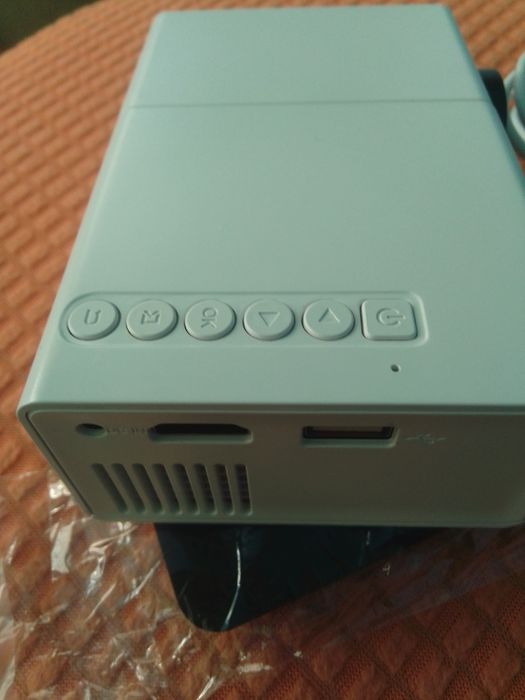 Videoproiector(nou)