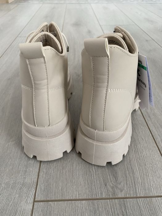 Нови дамски боти