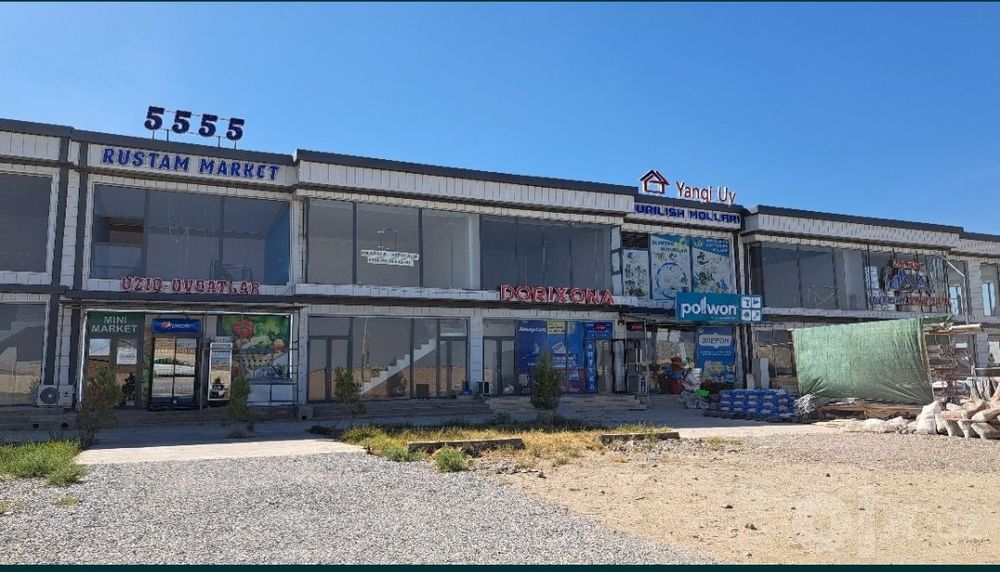 Янги Дархон  бозоридан 2 каватли катта дукон(Подвали хам бор) сотилади