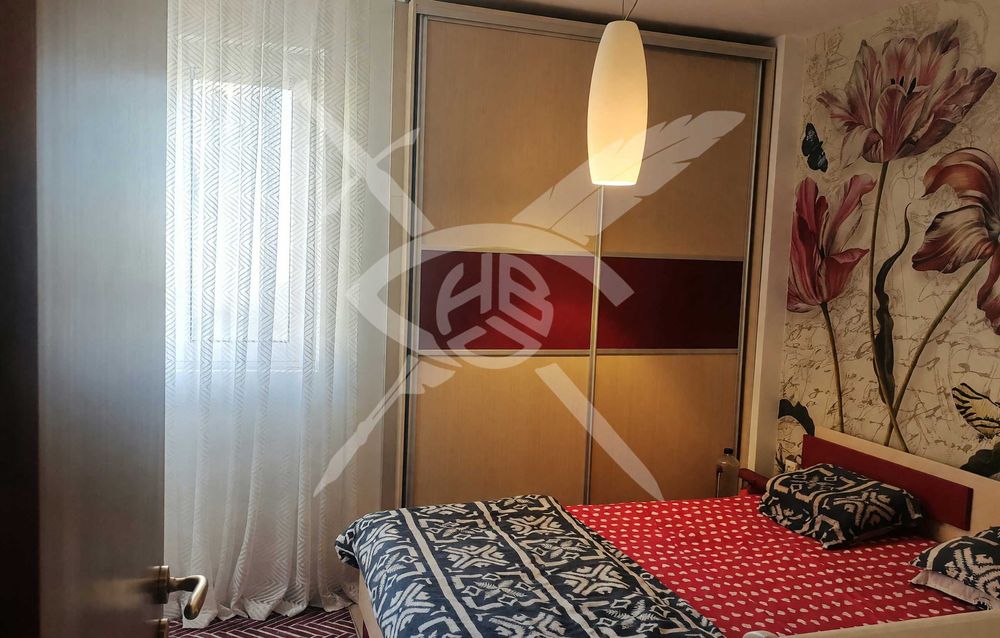 Тристаен апартамент в Меден Рудник!