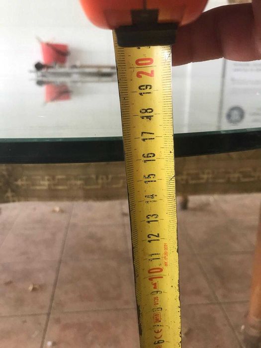 Blaturi ovale de sticla securizata pentru mese