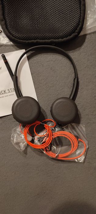 Căști Plantronics cu fir ( noi) /Philips Wireless vintage sau Pioneer