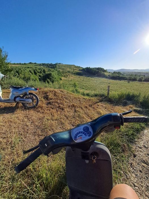 vând/schimb Piaggio free 50