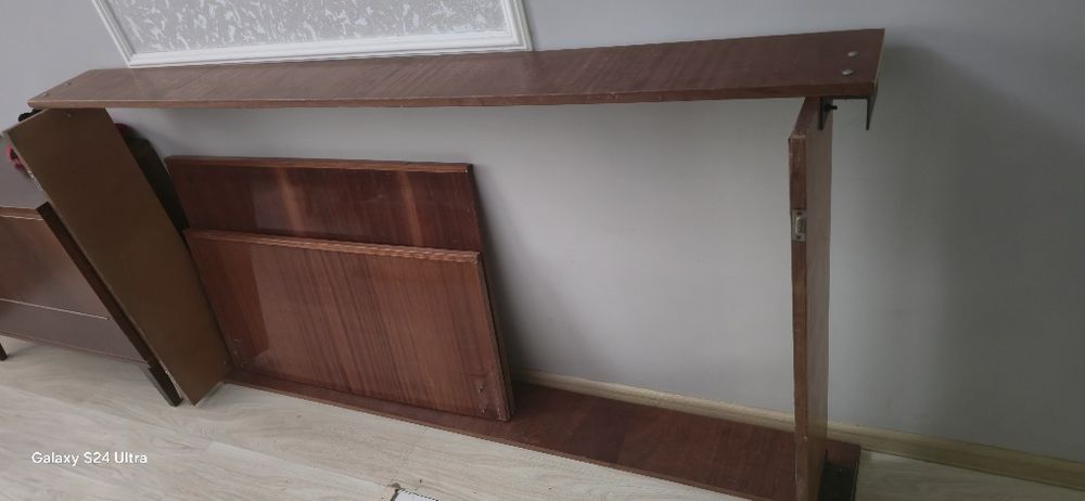 Продам кровать 1шт  цена окончательная .
