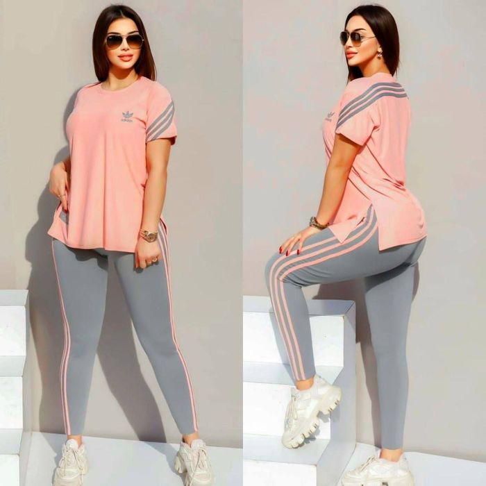 Compleuri dama superbe