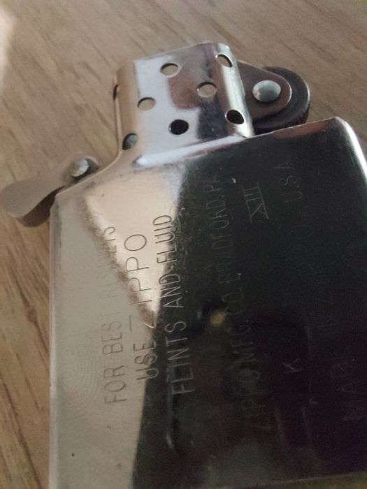 Bricheta Zippo originala an 1997