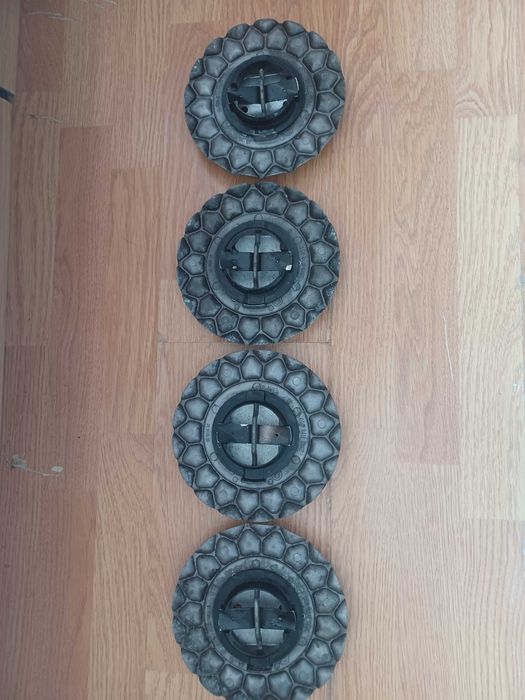 Комплект  Оригинални капачки