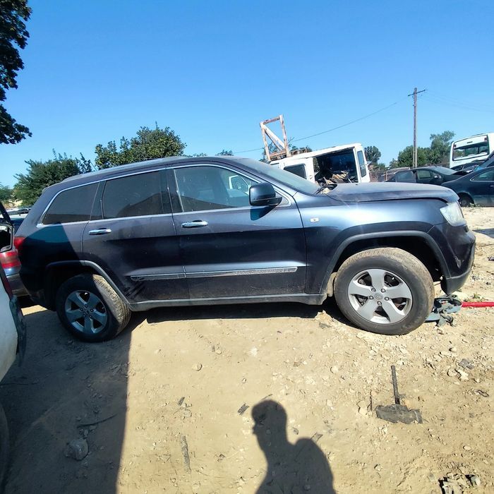 Dezmembrari Jeep GRAND CHEROKEE 4 (WK, WK2) (2010-) 3.0 CRD V6 4x4 Mo