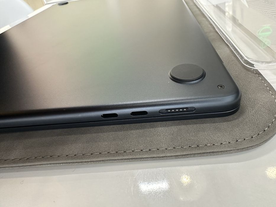 Macbook Air 15 с гарантией