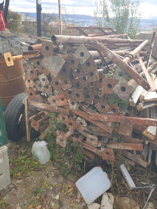 Vând popici metalici folosiți funcționali