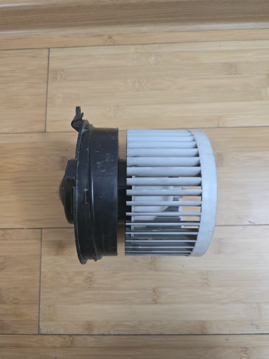 Моторчик печки x-trail t31