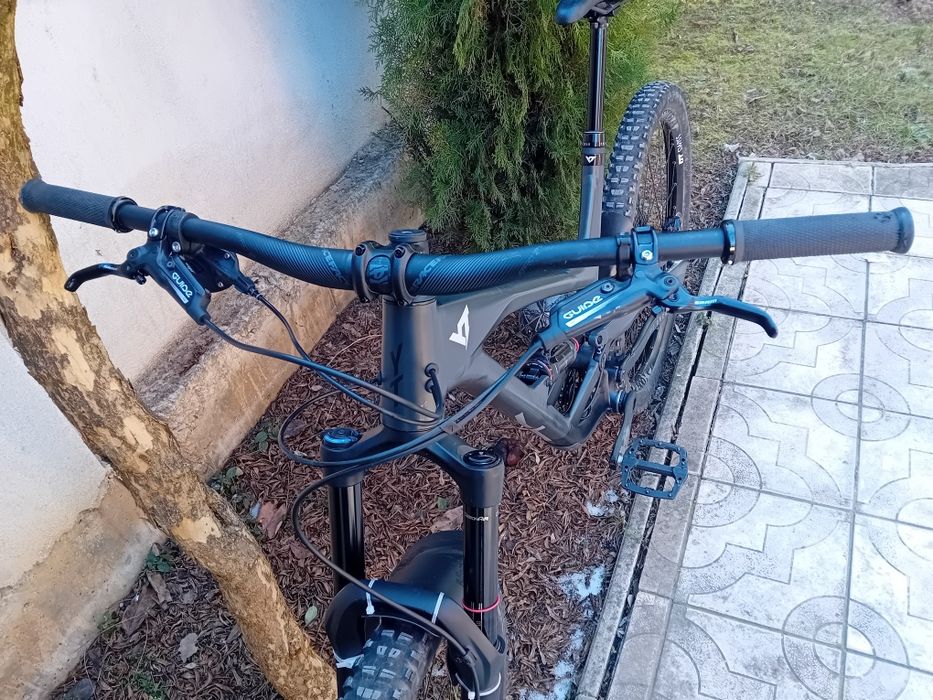 Yt Capra  XL  2021 , 29  Live Uncaged , Мекица