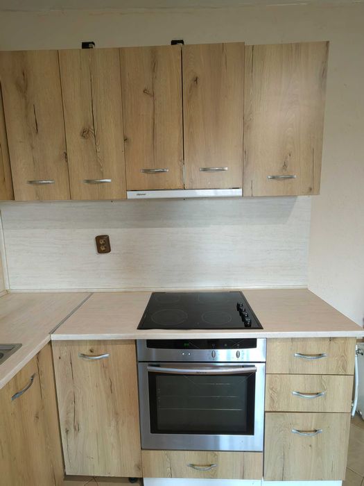 Модулна ъглова кухня