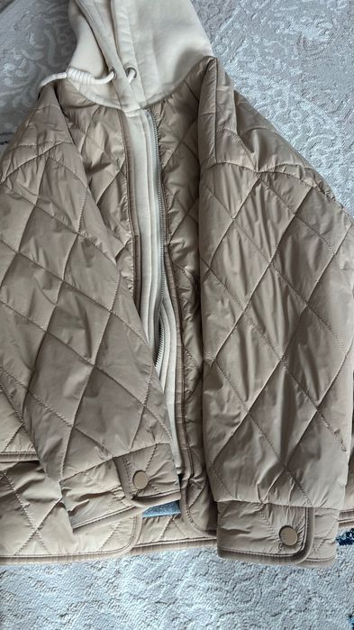 Для девочки- Демисезонная куртка