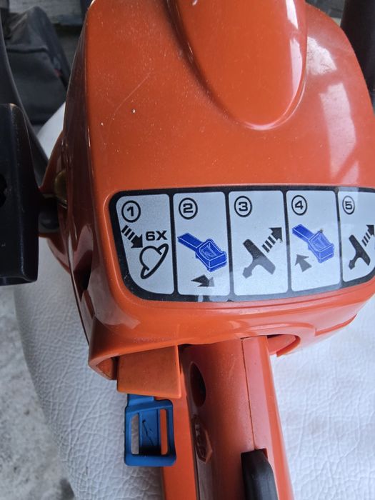 Drujbe Profesionale: Husqvarna 236 X-Torq + Stihl MS 162