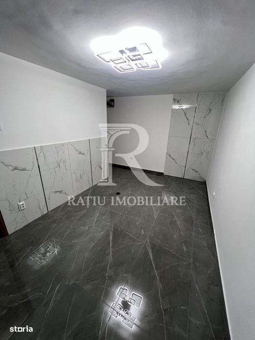 Inchiriez spatiu comercial