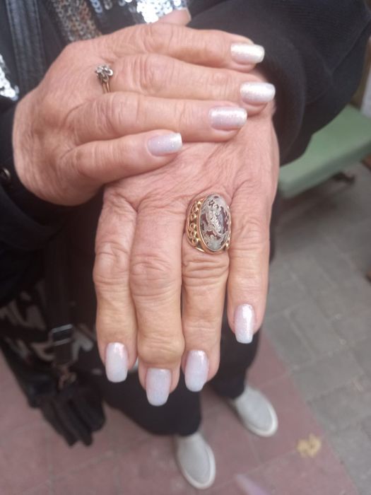 Маникюр, наращивание ногтей