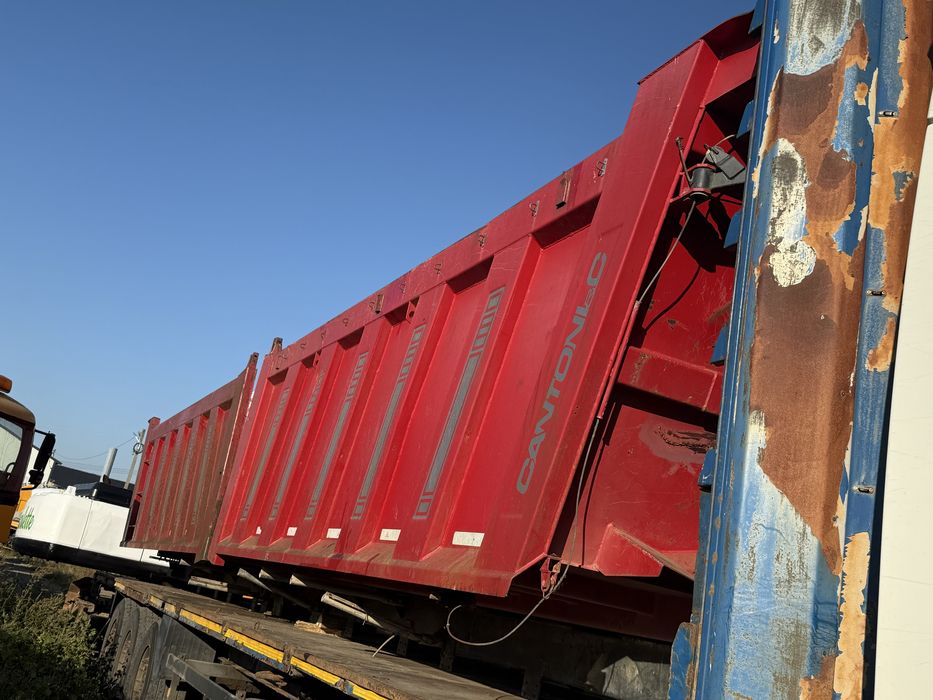 Bena basculabila 8x4 Iveco