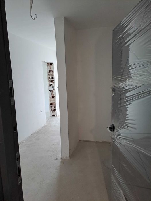 Продава се Двустаен апартамент в Плевен, Дружба 1 - 89 кв.м за 1050 €/кв.м - Снимка #4