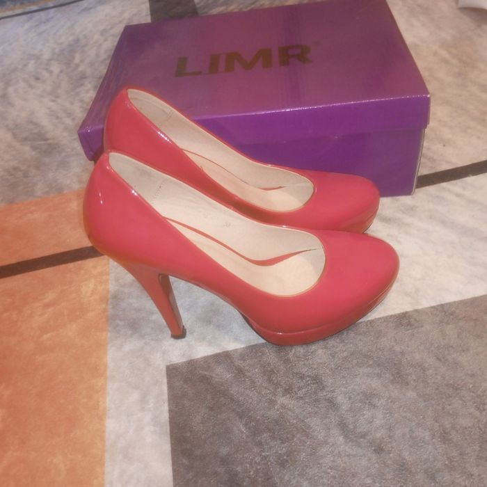 корпе и обуви 38