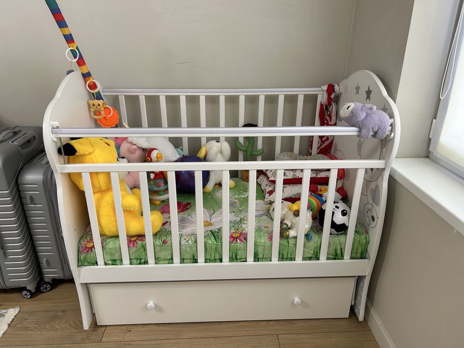 Детская кровать качалка с большой тубочкой