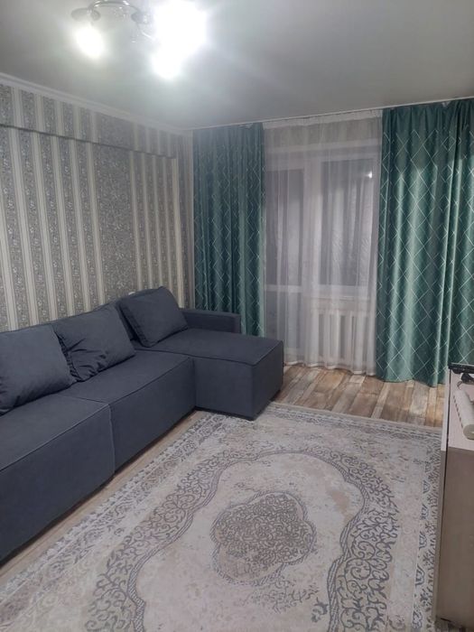 Продается трехкомнатная квартира