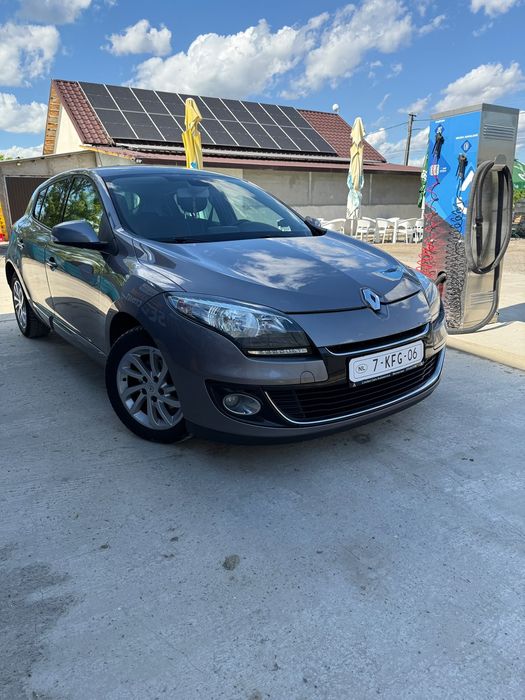RENAULT Megane 2012 — imagine 2