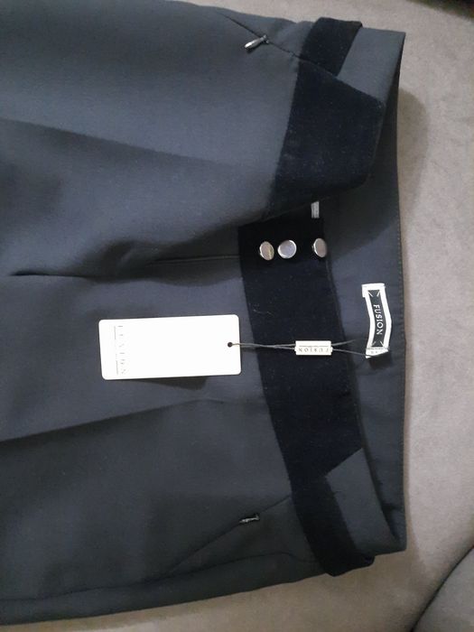 Все по 15 000 тенге