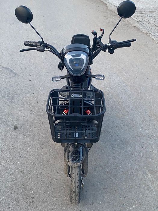 Электро скутер ska8