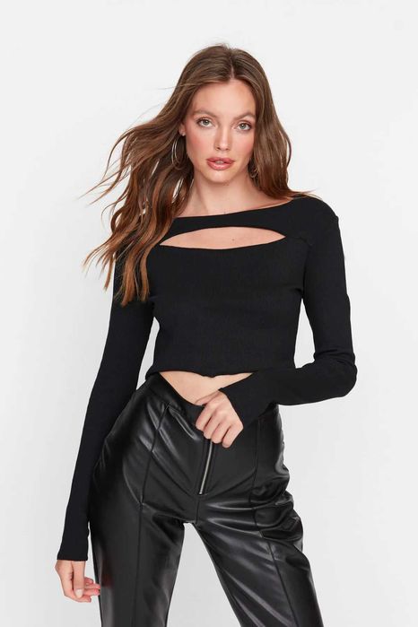 Скидки! Новый черный лонгслив Турция